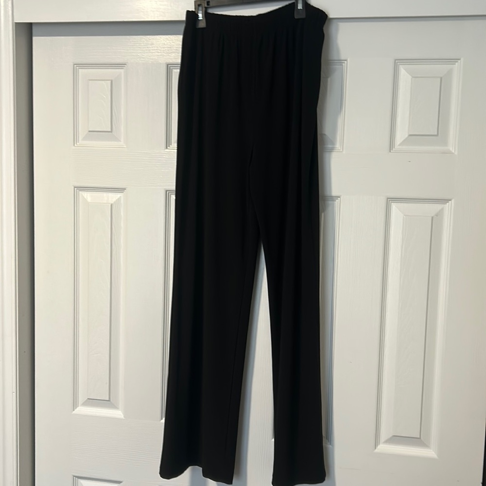 Black silky pants with pockets
